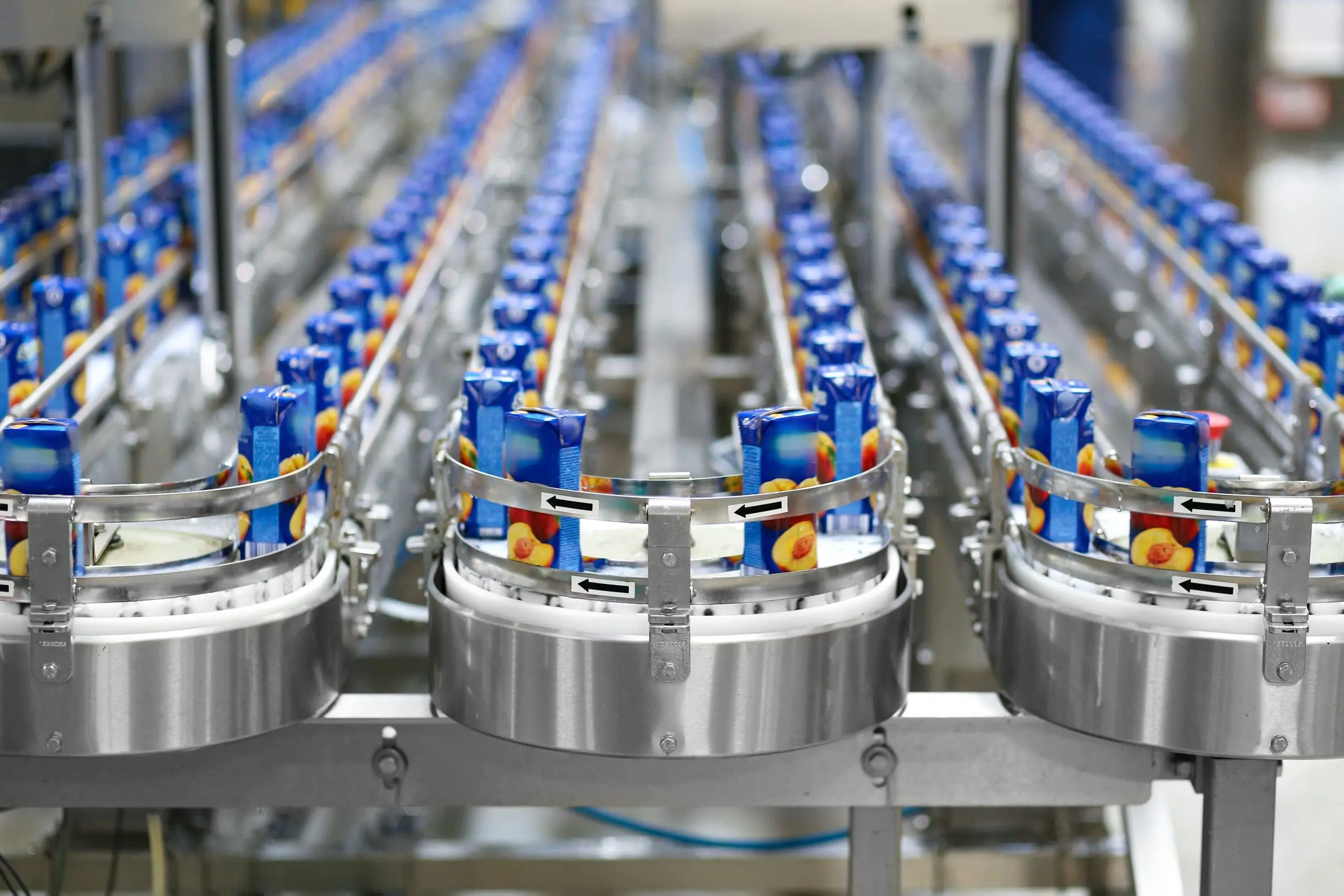 Custom autoVimation enclosure protecting a machine vision system in a demanding factory environment